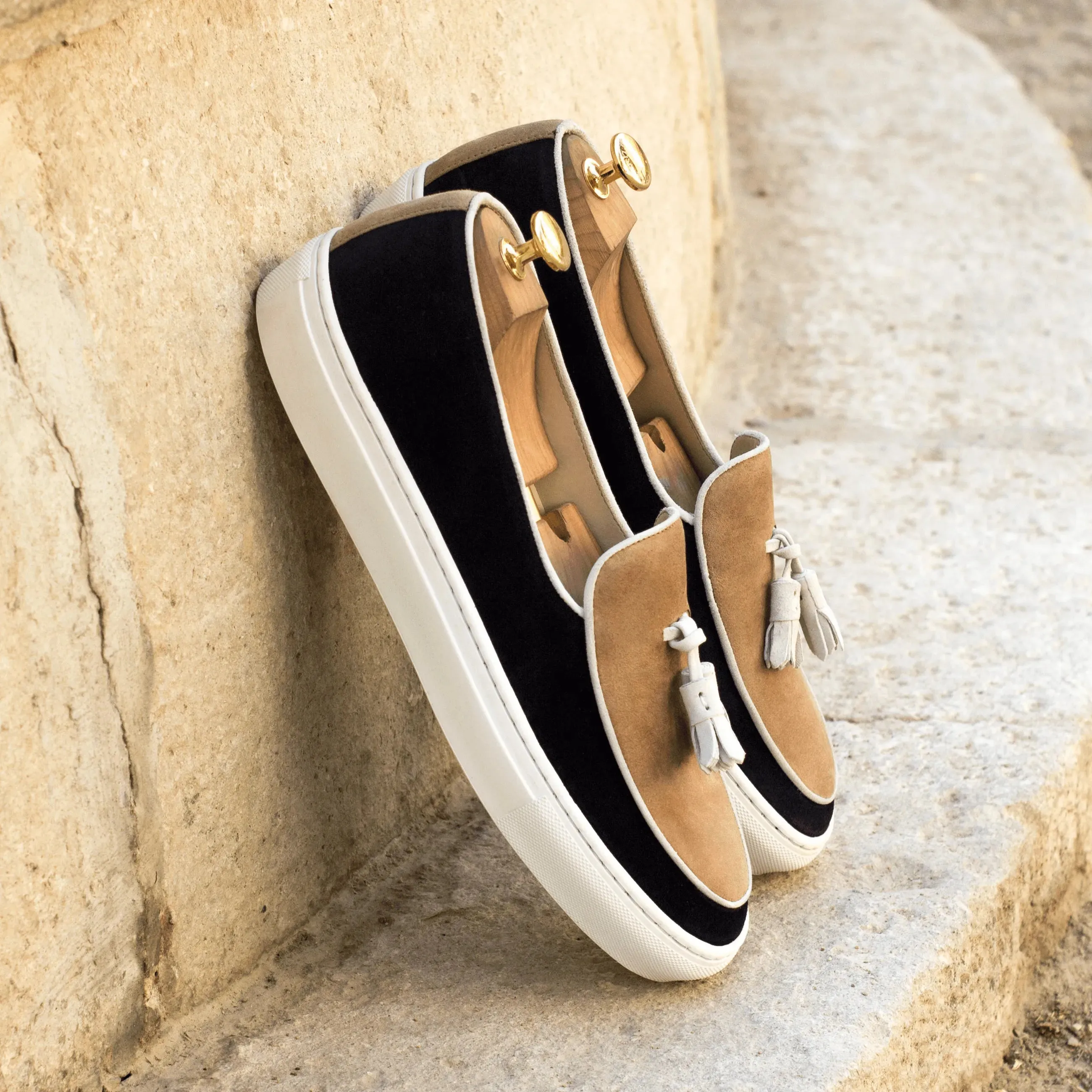 Antigo Belgian sneaker II