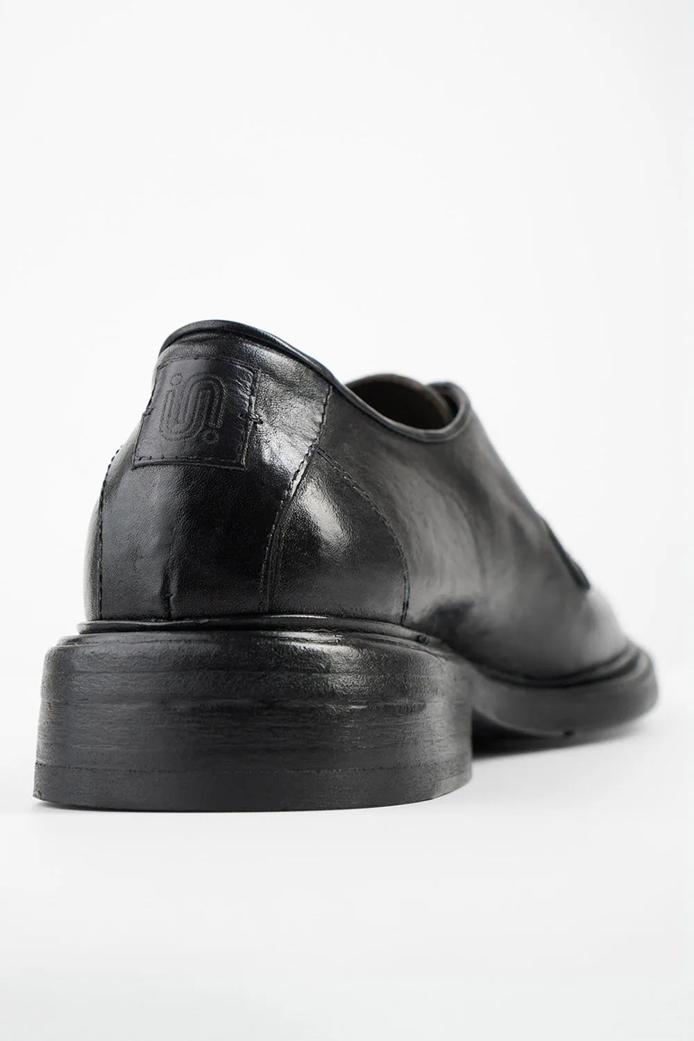 BOLTON limo-black derby shoes.
