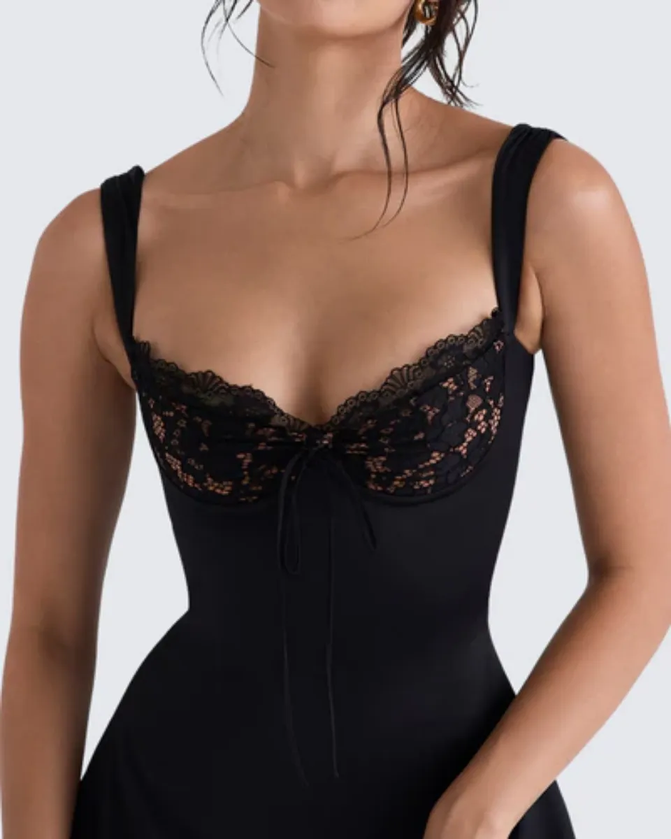 Ophéliane – Underwired lace cups – Satin mini dress
