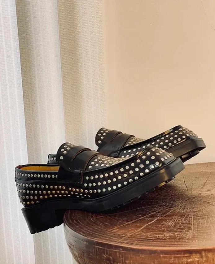 Thick-soled loafer