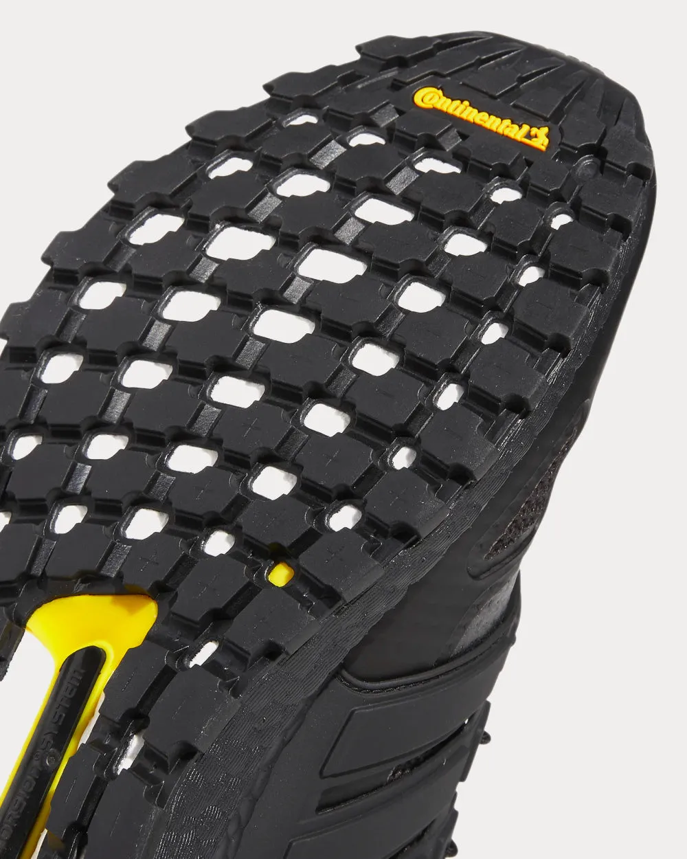 Ultraboost GORE-TEX Underground Core Black Low Top Sneakers